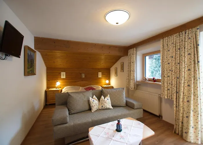 Affittacamere Fruehstueckspension & Eugenie Kitzbühel