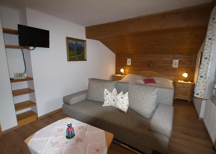 Affittacamere Fruehstueckspension & Eugenie 4*