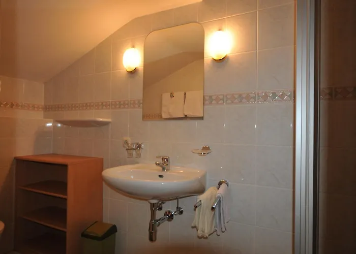 Fruehstueckspension & Eugenie Affittacamere 4*